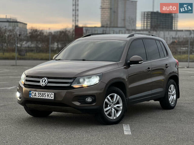 Коричневый Фольксваген Тигуан, объемом двигателя 2 л и пробегом 251 тыс. км за 13500 $, фото 1 на Automoto.ua