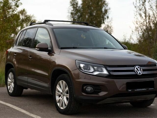 Коричневий Фольксваген Тігуан, об'ємом двигуна 2 л та пробігом 150 тис. км за 12700 $, фото 1 на Automoto.ua