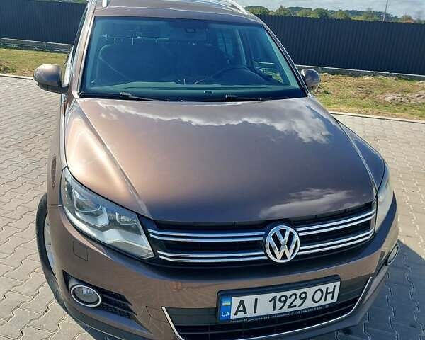 Коричневий Фольксваген Тігуан, об'ємом двигуна 1.97 л та пробігом 203 тис. км за 13999 $, фото 1 на Automoto.ua