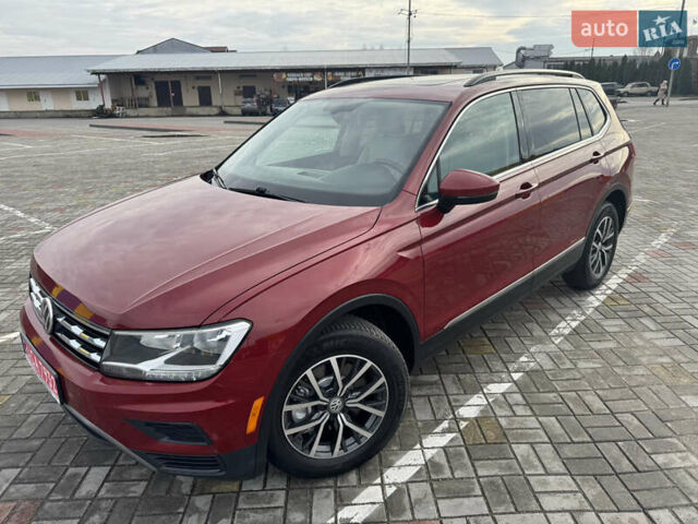 Червоний Фольксваген Тігуан, об'ємом двигуна 1.98 л та пробігом 176 тис. км за 16988 $, фото 1 на Automoto.ua