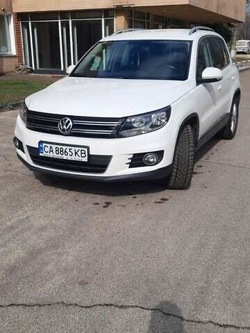 Фольксваген Тигуан, объемом двигателя 1.97 л и пробегом 262 тыс. км за 15900 $, фото 1 на Automoto.ua