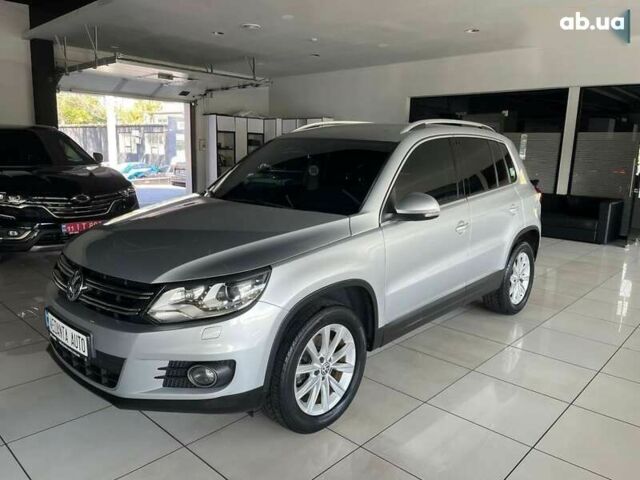Фольксваген Тігуан, об'ємом двигуна 2 л та пробігом 214 тис. км за 15200 $, фото 1 на Automoto.ua