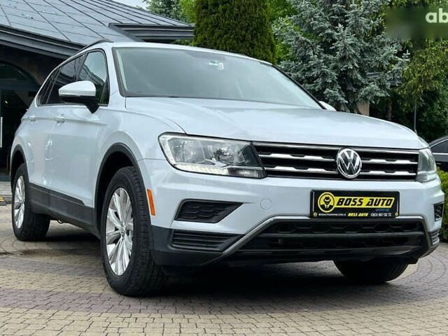 Фольксваген Тигуан, объемом двигателя 2 л и пробегом 172 тыс. км за 17700 $, фото 1 на Automoto.ua