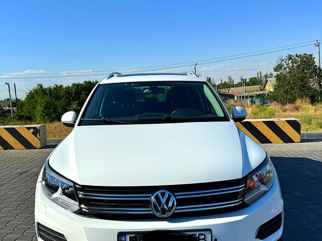 Фольксваген Тигуан, объемом двигателя 2 л и пробегом 140 тыс. км за 13500 $, фото 1 на Automoto.ua