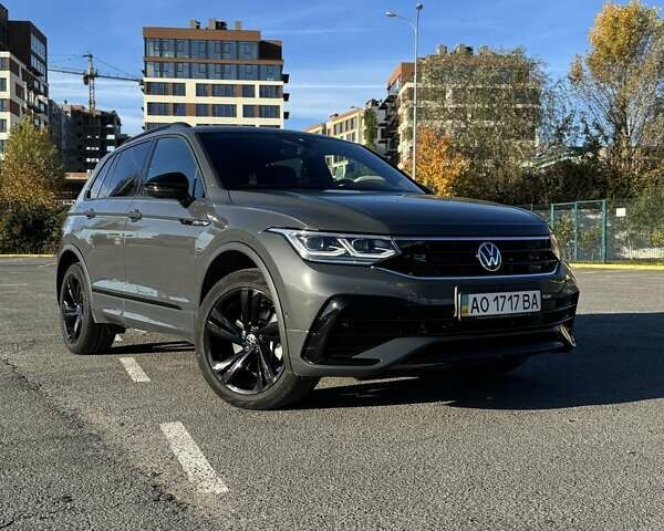 Фольксваген Тігуан, об'ємом двигуна 2 л та пробігом 52 тис. км за 33999 $, фото 1 на Automoto.ua