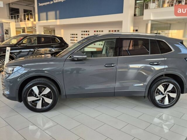 Фольксваген Тигуан, объемом двигателя 1.97 л и пробегом 0 тыс. км за 49976 $, фото 1 на Automoto.ua