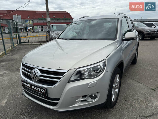 Сірий Фольксваген Тігуан, об'ємом двигуна 1.98 л та пробігом 145 тис. км за 9790 $, фото 1 на Automoto.ua