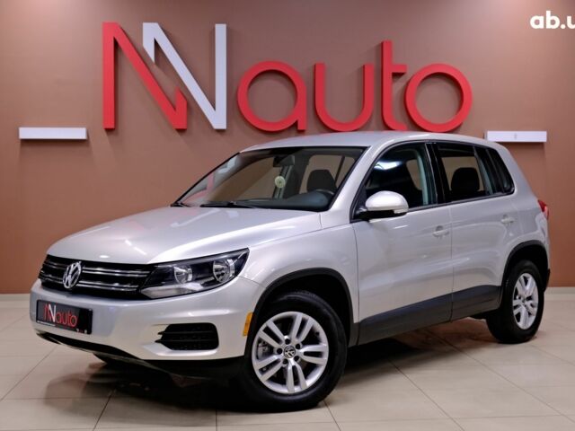Серый Фольксваген Тигуан, объемом двигателя 2 л и пробегом 170 тыс. км за 9900 $, фото 1 на Automoto.ua