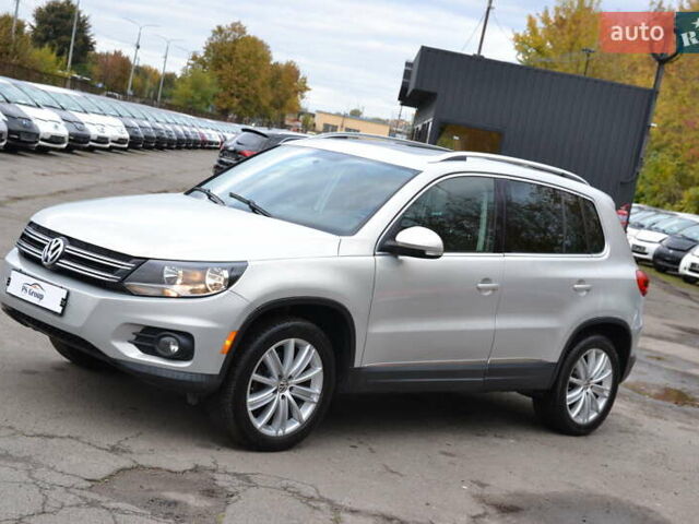 Серый Фольксваген Тигуан, объемом двигателя 1.98 л и пробегом 165 тыс. км за 10500 $, фото 1 на Automoto.ua