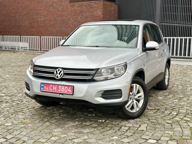 Сірий Фольксваген Тігуан, об'ємом двигуна 2 л та пробігом 220 тис. км за 9500 $, фото 1 на Automoto.ua