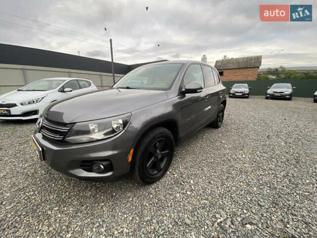 Серый Фольксваген Тигуан, объемом двигателя 1.98 л и пробегом 309 тыс. км за 9300 $, фото 1 на Automoto.ua