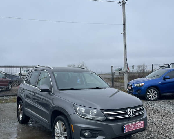 Серый Фольксваген Тигуан, объемом двигателя 1.98 л и пробегом 190 тыс. км за 8999 $, фото 1 на Automoto.ua