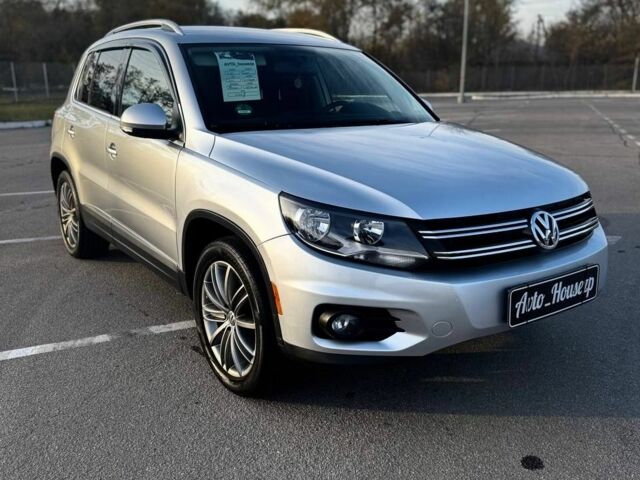 Серый Фольксваген Тигуан, объемом двигателя 0 л и пробегом 160 тыс. км за 10999 $, фото 1 на Automoto.ua