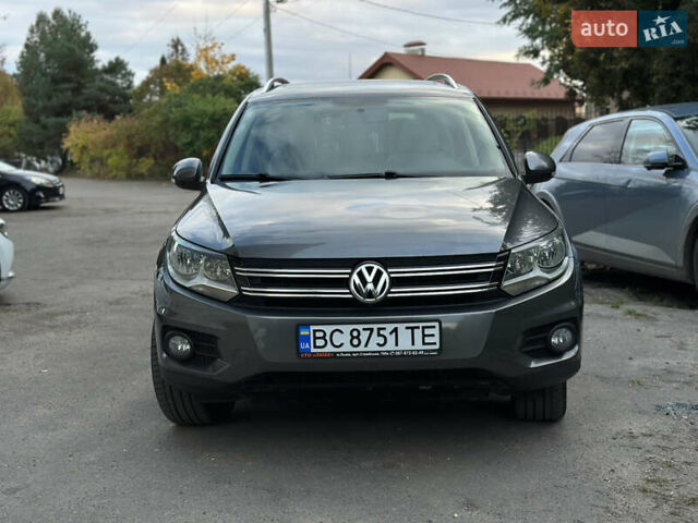 Сірий Фольксваген Тігуан, об'ємом двигуна 1.98 л та пробігом 184 тис. км за 14000 $, фото 1 на Automoto.ua