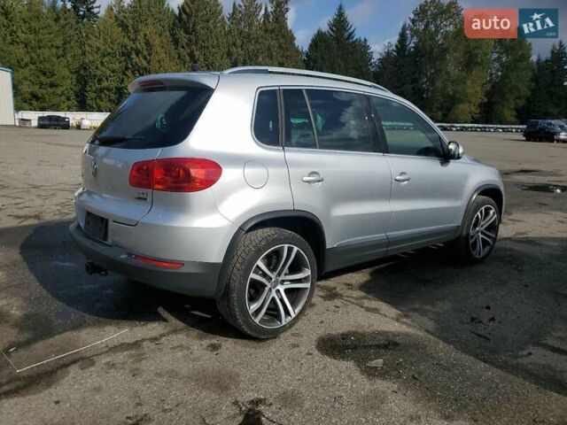 Серый Фольксваген Тигуан, объемом двигателя 1.98 л и пробегом 109 тыс. км за 2100 $, фото 1 на Automoto.ua