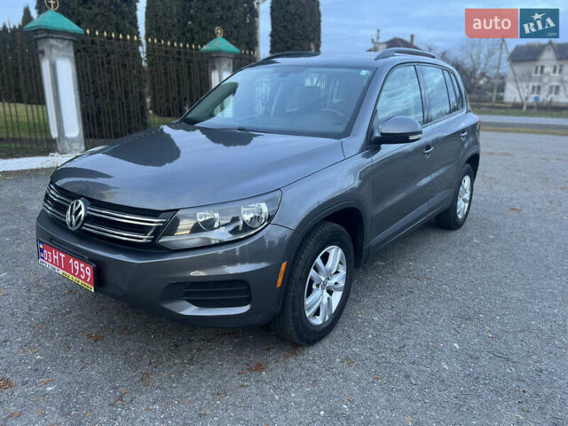 Серый Фольксваген Тигуан, объемом двигателя 2 л и пробегом 220 тыс. км за 12350 $, фото 1 на Automoto.ua
