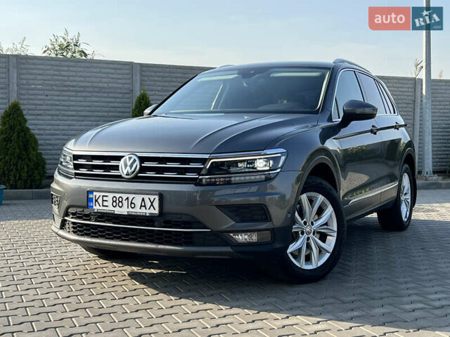Серый Фольксваген Тигуан, объемом двигателя 1.97 л и пробегом 169 тыс. км за 25300 $, фото 1 на Automoto.ua