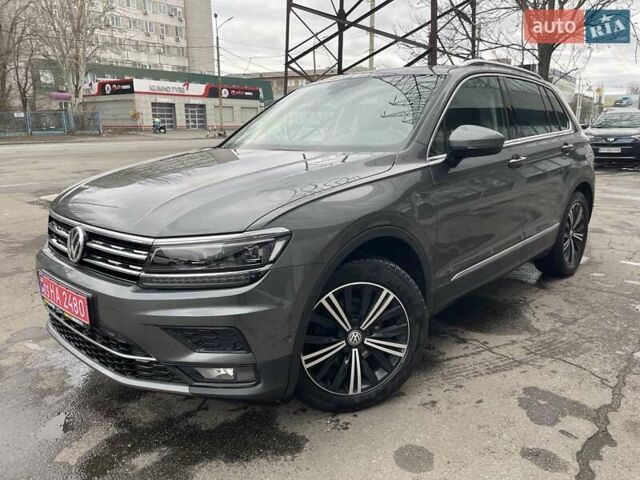 Серый Фольксваген Тигуан, объемом двигателя 1.98 л и пробегом 194 тыс. км за 24299 $, фото 1 на Automoto.ua