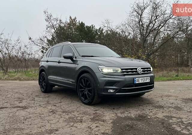 Сірий Фольксваген Тігуан, об'ємом двигуна 1.98 л та пробігом 160 тис. км за 30900 $, фото 1 на Automoto.ua