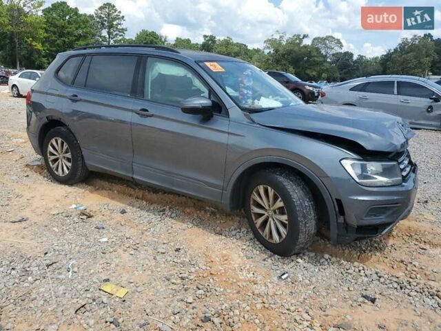 Серый Фольксваген Тигуан, объемом двигателя 0 л и пробегом 210 тыс. км за 10700 $, фото 1 на Automoto.ua