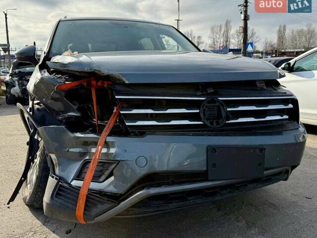 Серый Фольксваген Тигуан, объемом двигателя 2 л и пробегом 91 тыс. км за 11300 $, фото 1 на Automoto.ua