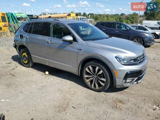 Серый Фольксваген Тигуан, объемом двигателя 2 л и пробегом 70 тыс. км за 9100 $, фото 1 на Automoto.ua