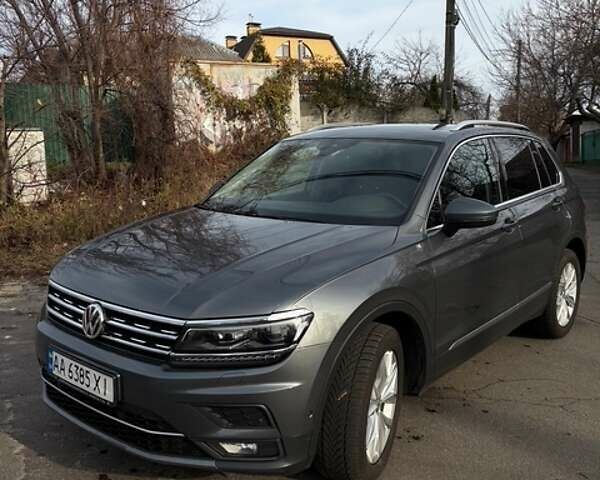 Серый Фольксваген Тигуан, объемом двигателя 1.98 л и пробегом 114 тыс. км за 25100 $, фото 1 на Automoto.ua