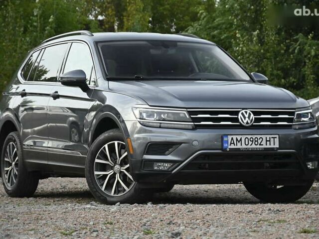 Сірий Фольксваген Тігуан, об'ємом двигуна 2 л та пробігом 63 тис. км за 19950 $, фото 1 на Automoto.ua
