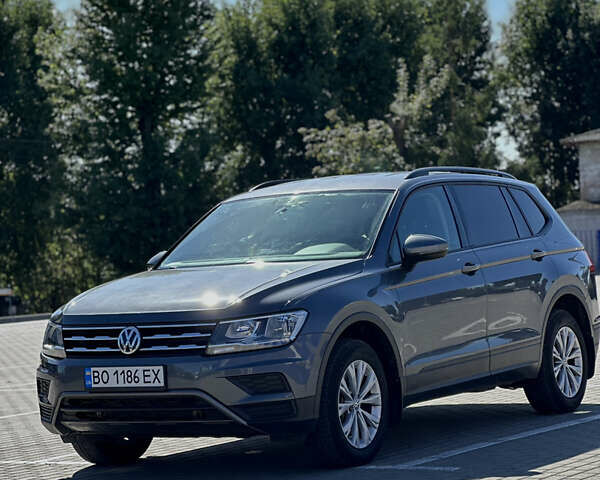 Сірий Фольксваген Тігуан, об'ємом двигуна 1.98 л та пробігом 109 тис. км за 19500 $, фото 1 на Automoto.ua