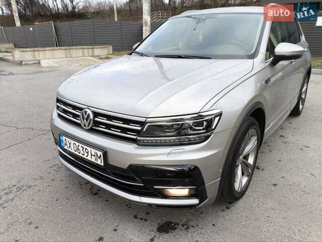 Серый Фольксваген Тигуан, объемом двигателя 2 л и пробегом 149 тыс. км за 25000 $, фото 1 на Automoto.ua