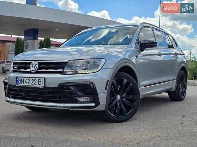 Серый Фольксваген Тигуан, объемом двигателя 1.98 л и пробегом 95 тыс. км за 21200 $, фото 1 на Automoto.ua