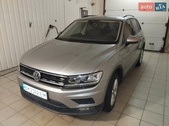 Сірий Фольксваген Тігуан, об'ємом двигуна 1.97 л та пробігом 183 тис. км за 27000 $, фото 1 на Automoto.ua