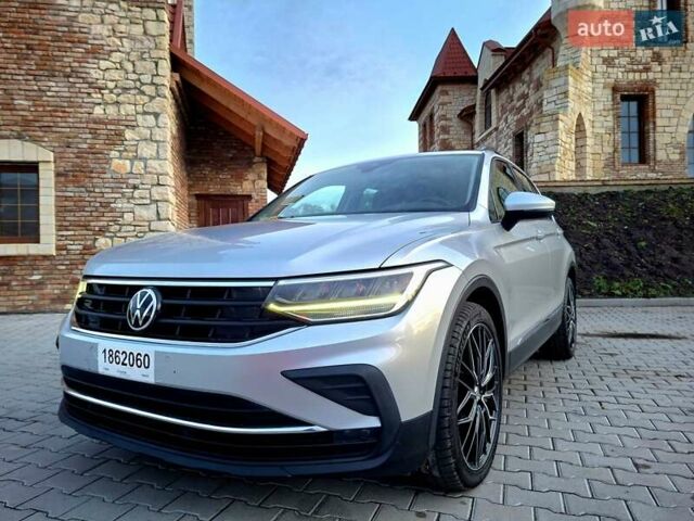 Серый Фольксваген Тигуан, объемом двигателя 1.97 л и пробегом 190 тыс. км за 26399 $, фото 1 на Automoto.ua