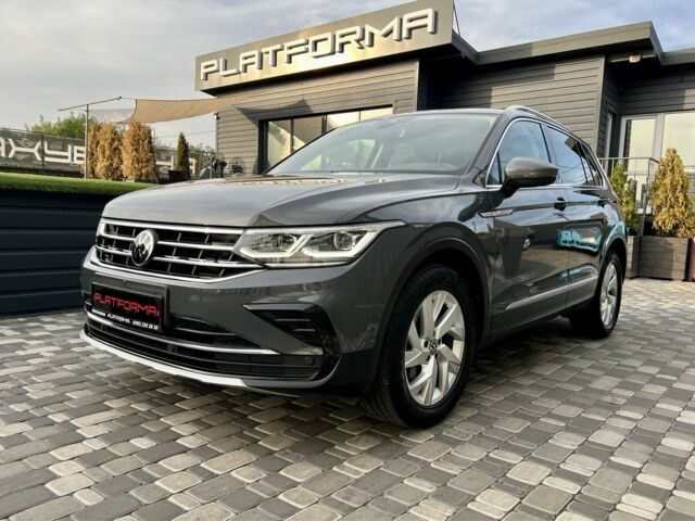 Серый Фольксваген Тигуан, объемом двигателя 0 л и пробегом 79 тыс. км за 36900 $, фото 1 на Automoto.ua