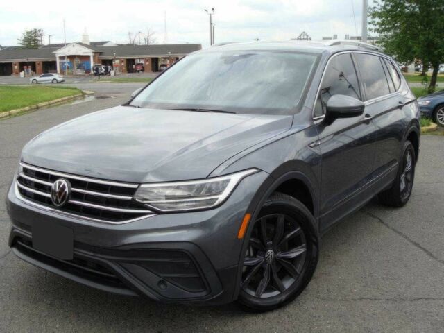 Сірий Фольксваген Тігуан, об'ємом двигуна 2 л та пробігом 20 тис. км за 14850 $, фото 1 на Automoto.ua