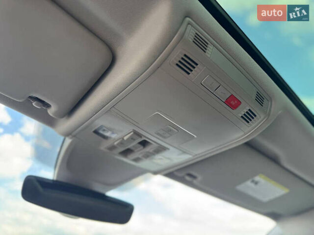 Серый Фольксваген Тигуан, объемом двигателя 1.98 л и пробегом 41 тыс. км за 19500 $, фото 1 на Automoto.ua