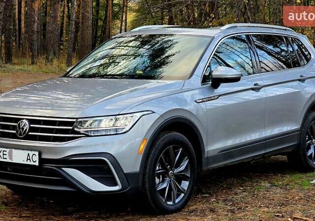 Серый Фольксваген Тигуан, объемом двигателя 1.98 л и пробегом 26 тыс. км за 28999 $, фото 1 на Automoto.ua