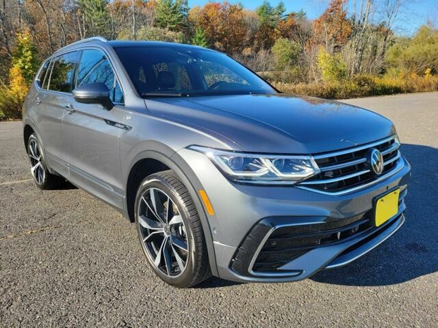 Серый Фольксваген Тигуан, объемом двигателя 2 л и пробегом 30 тыс. км за 22000 $, фото 1 на Automoto.ua