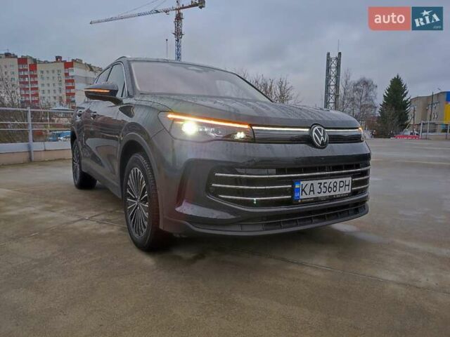 Сірий Фольксваген Тігуан, об'ємом двигуна 1.97 л та пробігом 6 тис. км за 47300 $, фото 1 на Automoto.ua