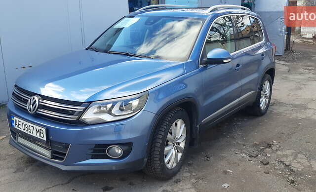 Синий Фольксваген Тигуан, объемом двигателя 1.97 л и пробегом 307 тыс. км за 12000 $, фото 1 на Automoto.ua