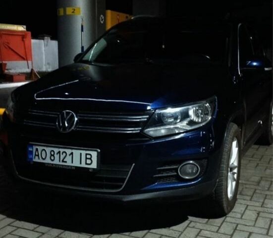 Синий Фольксваген Тигуан, объемом двигателя 2 л и пробегом 270 тыс. км за 13200 $, фото 1 на Automoto.ua