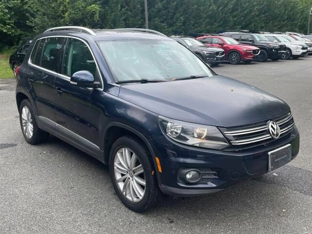 Синий Фольксваген Тигуан, объемом двигателя 2 л и пробегом 84 тыс. км за 2000 $, фото 1 на Automoto.ua