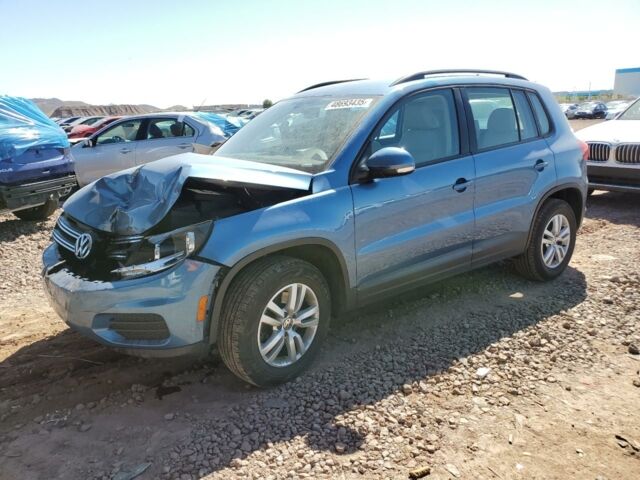 Синий Фольксваген Тигуан, объемом двигателя 2 л и пробегом 103 тыс. км за 9500 $, фото 1 на Automoto.ua