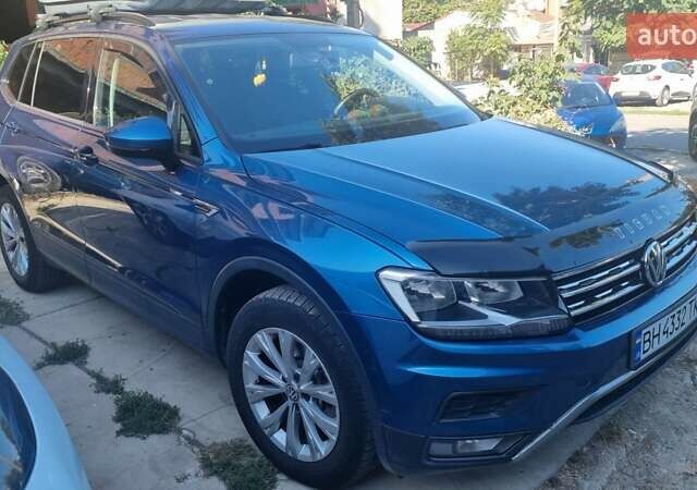 Синий Фольксваген Тигуан, объемом двигателя 2 л и пробегом 85 тыс. км за 17000 $, фото 1 на Automoto.ua