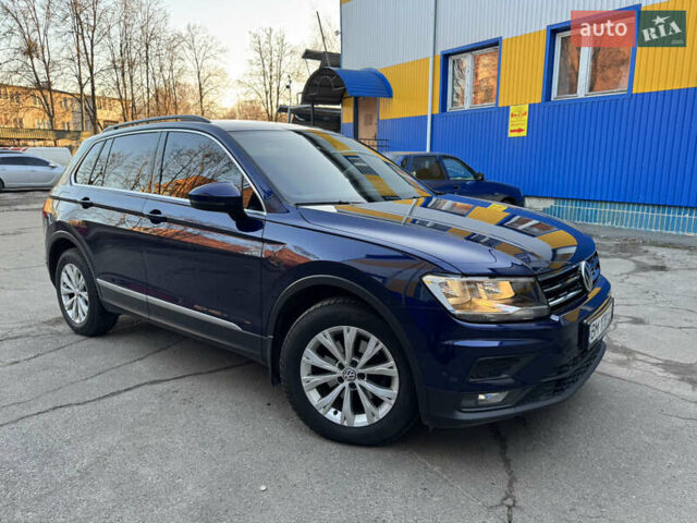 Синий Фольксваген Тигуан, объемом двигателя 1.97 л и пробегом 220 тыс. км за 20000 $, фото 1 на Automoto.ua