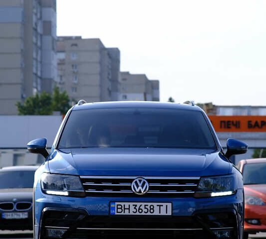 Синий Фольксваген Тигуан, объемом двигателя 1.98 л и пробегом 126 тыс. км за 18500 $, фото 1 на Automoto.ua