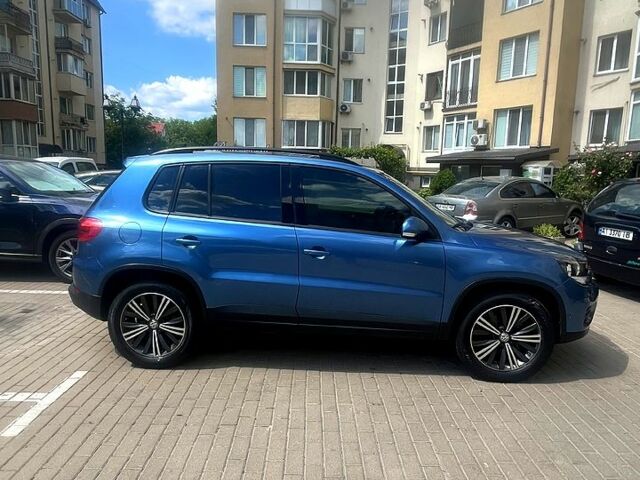 Синій Фольксваген Тігуан, об'ємом двигуна 2 л та пробігом 151 тис. км за 13200 $, фото 1 на Automoto.ua