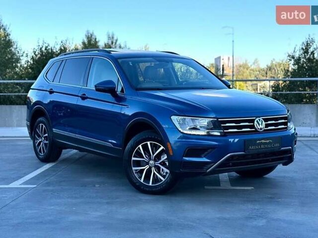 Синий Фольксваген Тигуан, объемом двигателя 2 л и пробегом 96 тыс. км за 20990 $, фото 1 на Automoto.ua