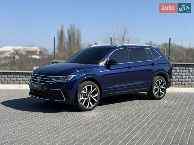 Синій Фольксваген Тігуан, об'ємом двигуна 2 л та пробігом 57 тис. км за 26800 $, фото 1 на Automoto.ua