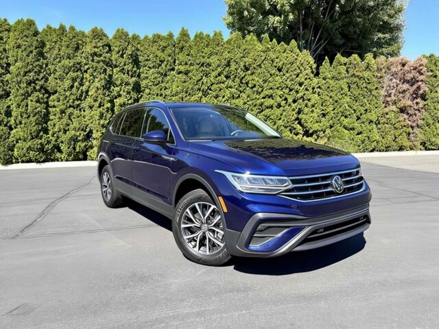 Синий Фольксваген Тигуан, объемом двигателя 2 л и пробегом 11 тыс. км за 19000 $, фото 1 на Automoto.ua